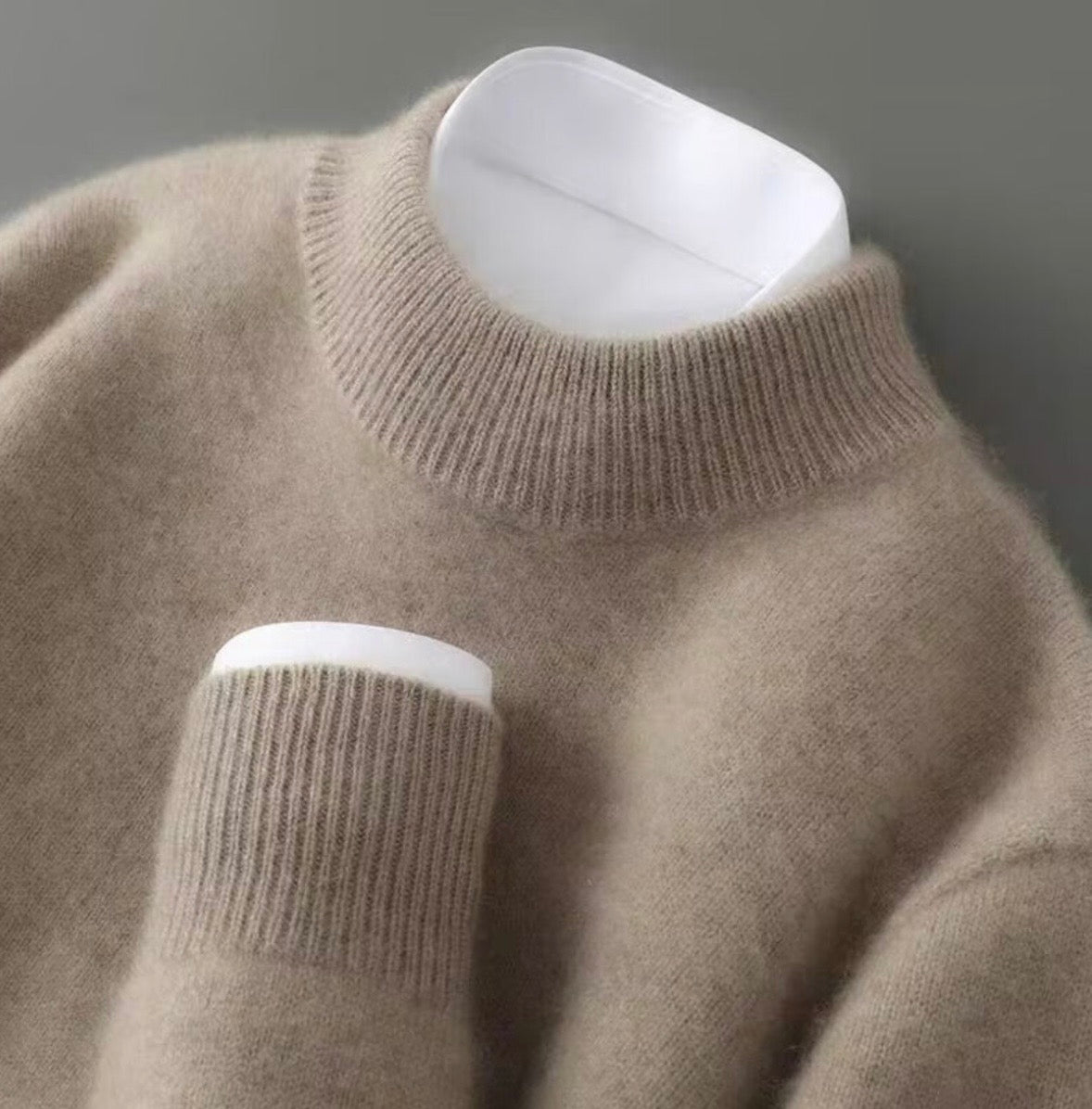 Suéter elegante unisex